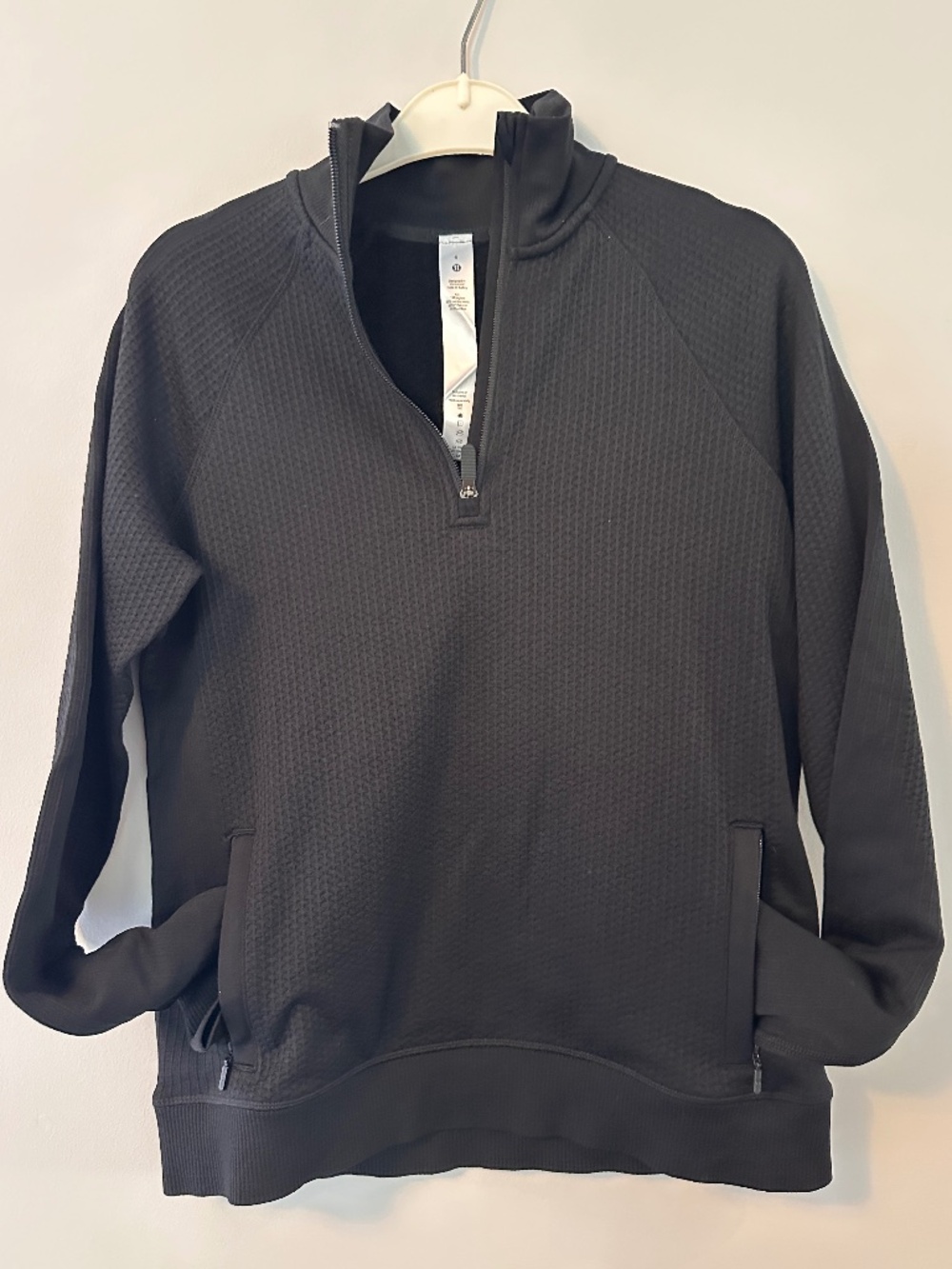 Lululemon Engineered Warmth Half Zip Black Size 6 NWOT Merino Wool 1/4
